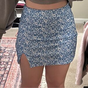 ROMWE Blue Floral Mini Skirt